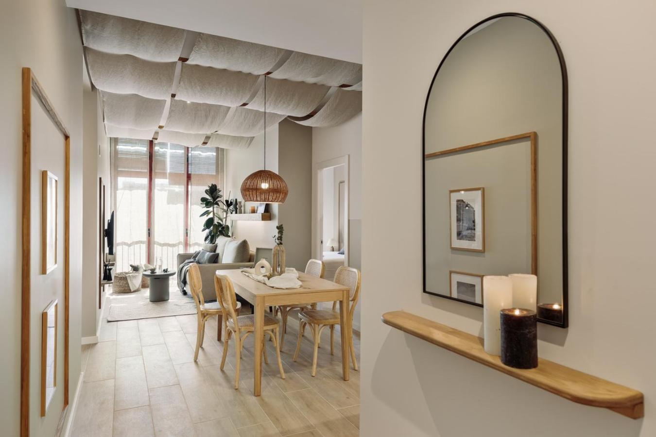 Canyelles - 2 Bedrooms And Terrace In Sant Antoni Appartement Barcelone